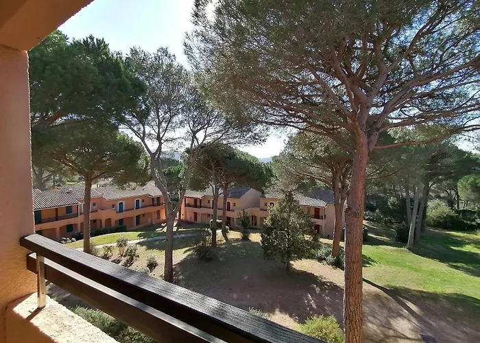 Golfs De Valescure 9 Apartmán *