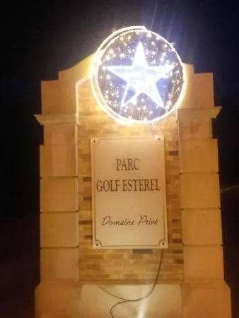 Апартаменты Golfs De Valescure 9