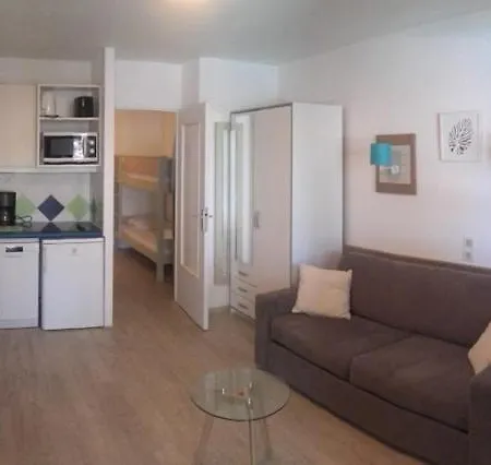 Apartament Golfs De Valescure 9 *