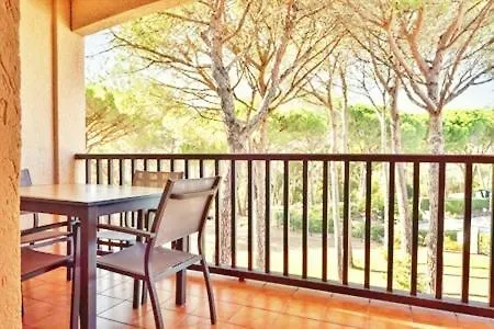 Apartament Golfs De Valescure 9 *
